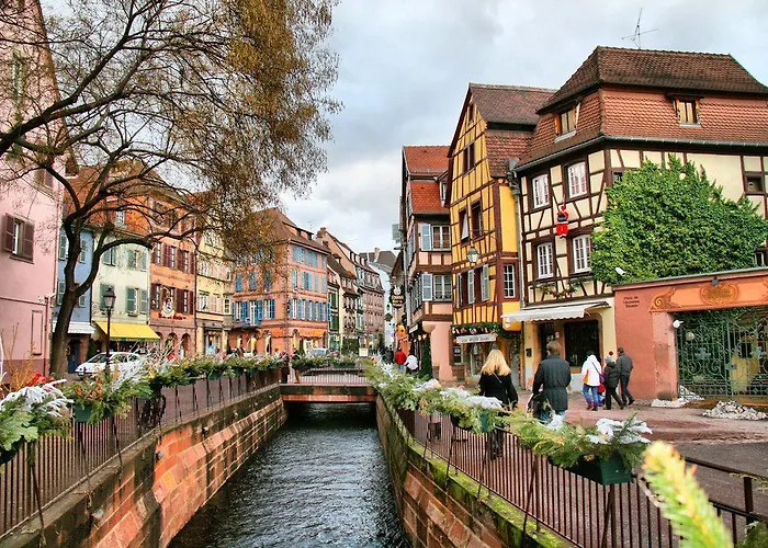 別荘 Maison Avec Terrasse Centre-cottage Garden Terrace Center Old Town *