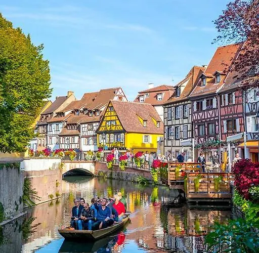 Maison Avec Terrasse Centre-cottage Garden Terrace Center Old Town Tatil Evi *